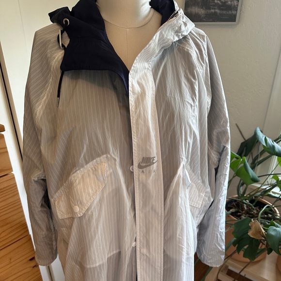 Nike Air x Kim Jones Trench Coat size S reversible navy pinstripe fishtail - Picture 11 of 13